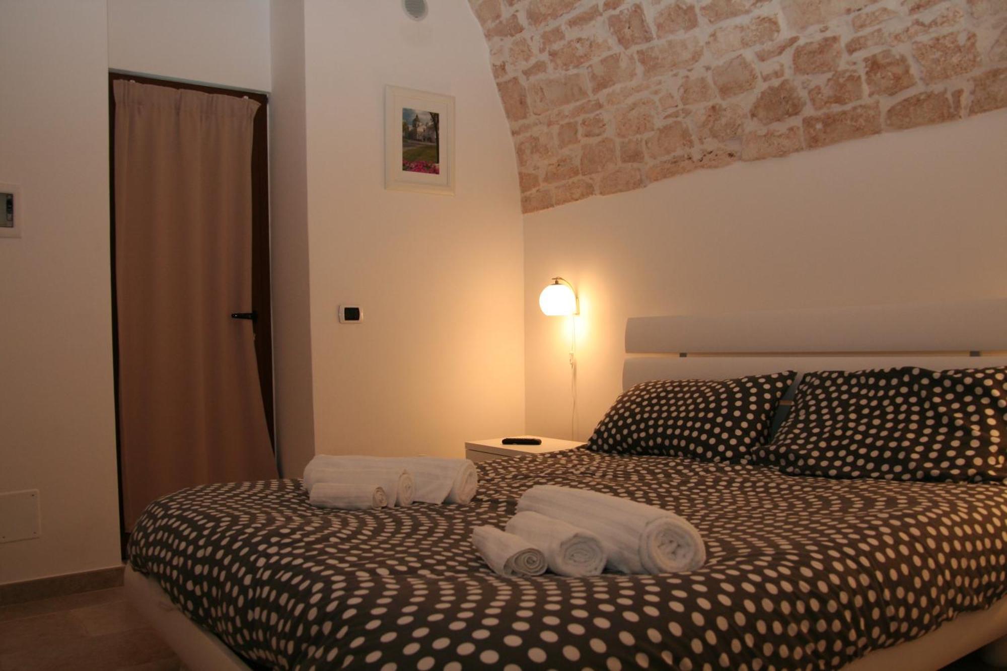 Bed and Breakfast La Dimora Gigante Castellana Grotte Zimmer foto